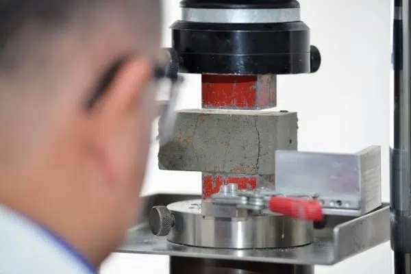 Examine Fiber Strength of Cotton
