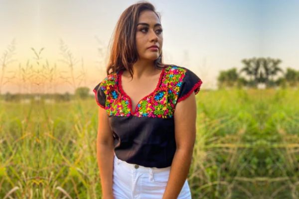 10 Traditional Mexican Blouses You May Try 7 Traditional Mexican Oaxaca Blouse