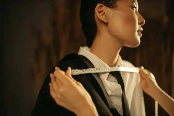 Measuring Shoulder Figure: Measuring Shoulder