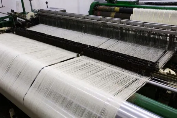 What is Cotton Fiber? 4 Image: Cotton Weaving