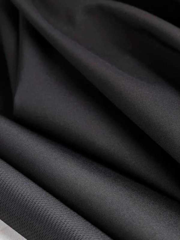 30D Softshell 2/1 Twill with Mesh Backing and TPU Membrane - Image 2